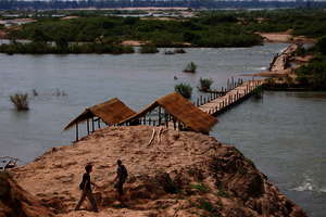 Siedlung am Mekong, Kambodscha