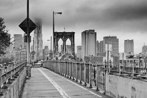 New York – Tag 1: Von Brücken im Regen, Bankern und einer zauberhaften Schweizerin
