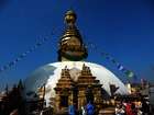 Swayambhunath – heiliger Buddhatempel mit vielen Affen