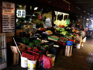 Gemüse- und Fischmarkt in Puerto Montt, Chile