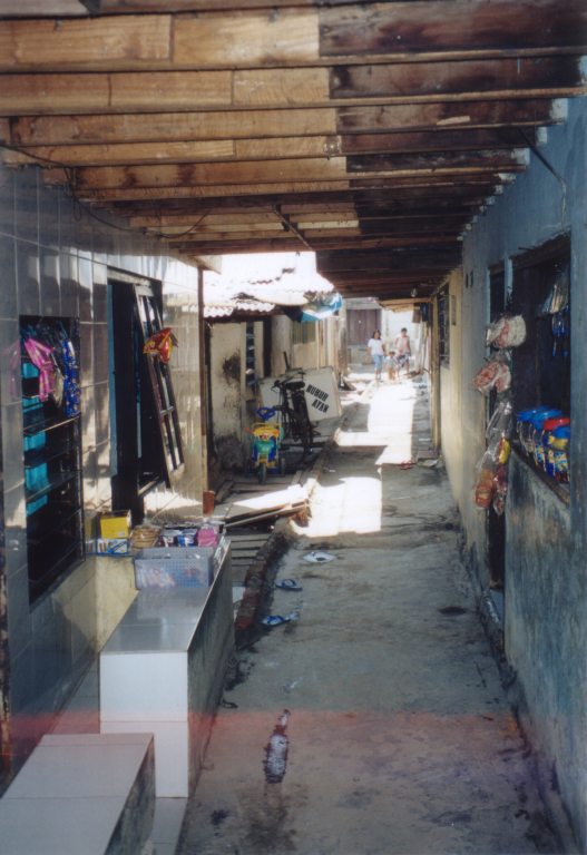 Indonesien 2003 - Java - Jakarta - Slum nähe Kota