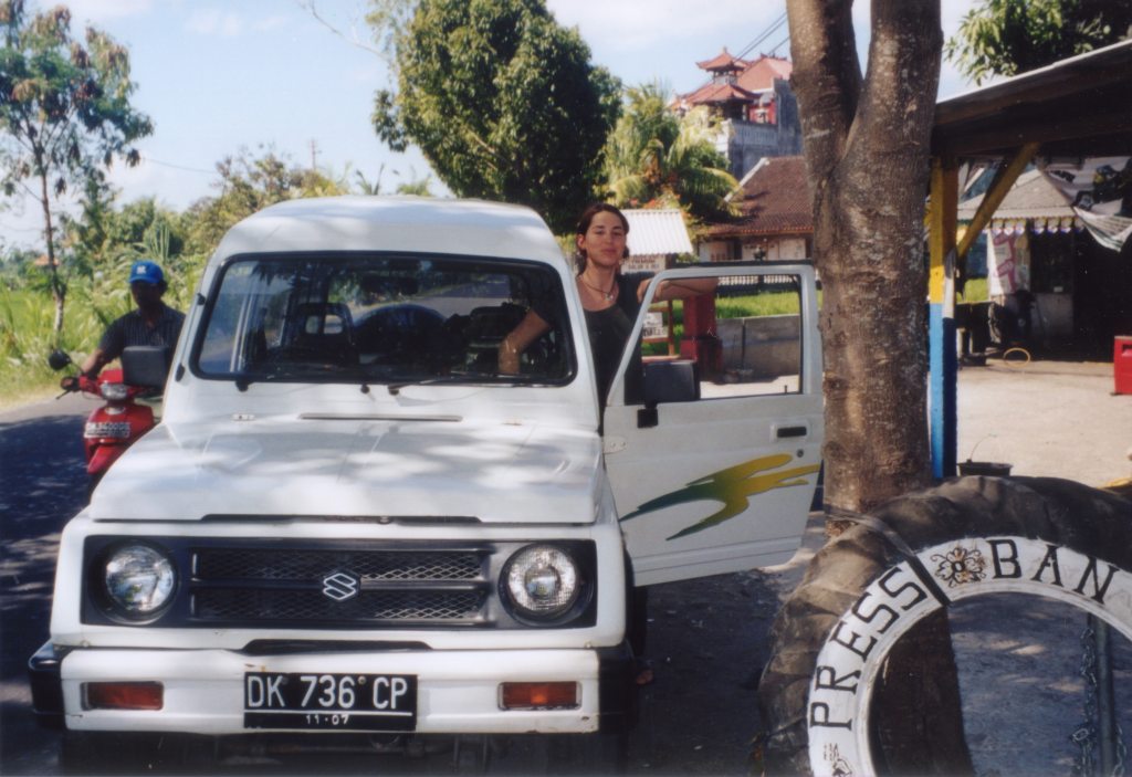 tn_stefan_1308.jpg: Indonesien 2003 , Java, Bali, Nusa Lembongan mit Schmeissi und Bernadette