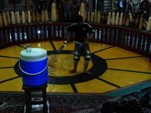 Zorkhana, Sportstätte einer iranischen Kampfkunst, 2012 Zorkhana, Sportstätte einer iranischen Kampfkunst, 2012