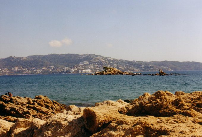 Insel in der Bucht von Acapulco