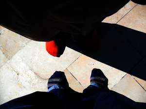 Bloß nicht: Mit Schuhen in die Moschee