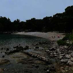 Schwimmen im 2.500 Jahre alten Stadthafen von Phaselis Schwimmen im 2.500 Jahre alten Stadthafen von Phaselis