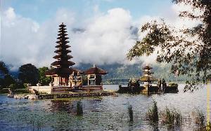 Abenteuer- Reiseberichte, - Bali die grüne Insel bei www.urlaubserlebnisse.de