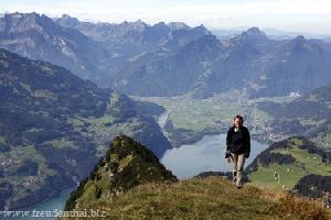 Wandern im Heidiland