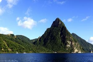 Segeln entlang St. Lucia