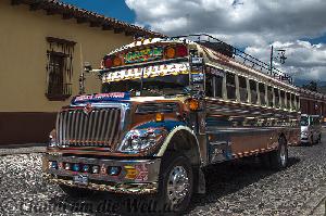 Per Chicken Bus durch Guatemala