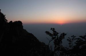 Wanderung auf den heiligen Berg Taishan