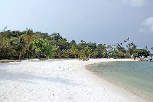 Koh Kham: Traumstrand und ein verlassenes Luxusresort