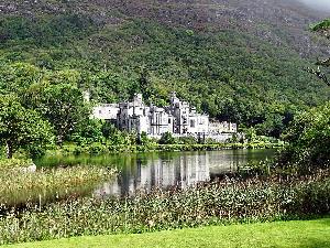 Irland Sehenswürdigkeiten an der grünen Westküste