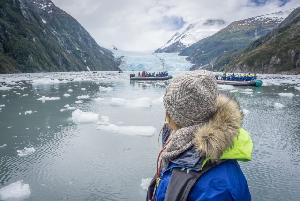 EXPEDITION IN DIE ANTARKTIS – MIT HURTIGRUTEN AUF DEM WEG INS EWIGE EIS