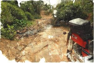 Ho-Chi-Minh-Pfad: Emmenritt durch den laotischen Dschungel