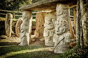San Agustin, steinerne Relikte einer untergegangenen Hochkultur